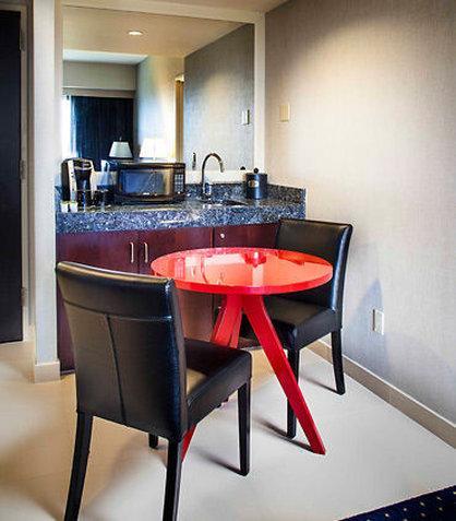 Courtyard By Marriott Jfk Airport New York