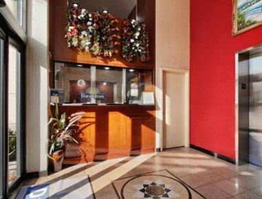 Days Inn Brooklyn 2*