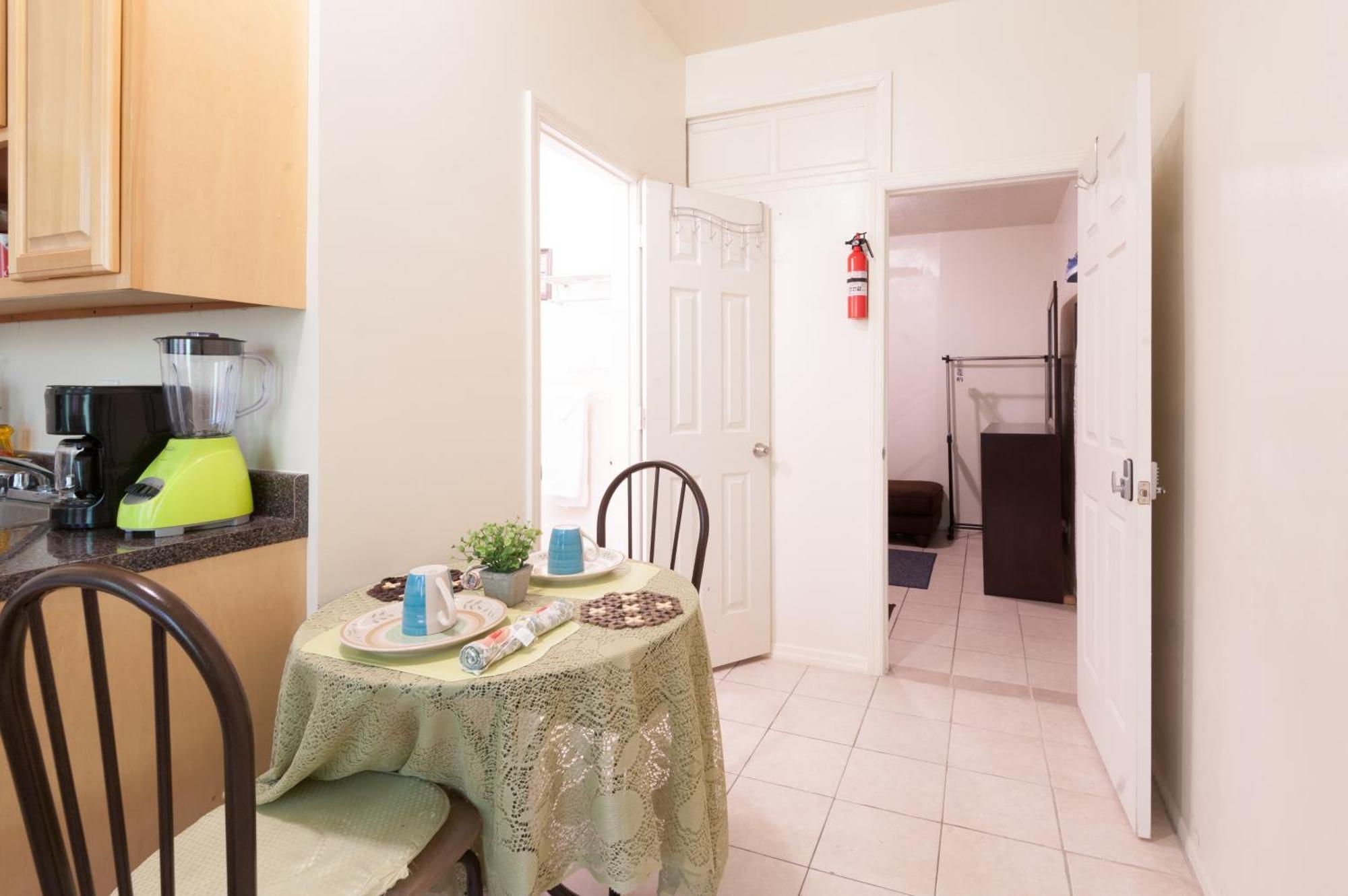 Appartement Studio And 1 Bedroom - Bronx