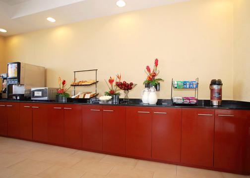 Comfort & Laguardia Airport Hotel 3*