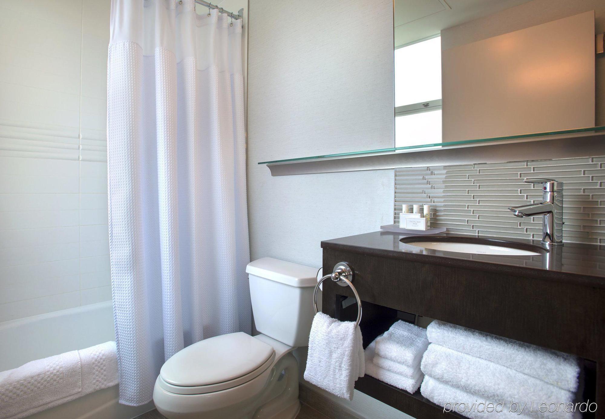 Hotel Courtyard By Marriott Manhattan/herald Square