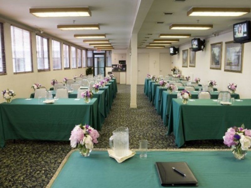 Travel - Midtown Manhattan 2*