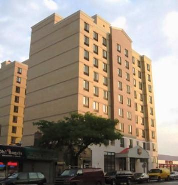 Western Queens Court 3* New York