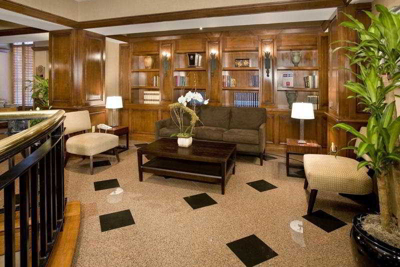 Hotel Aloft By Marriott New York Laguardia Airport 3*