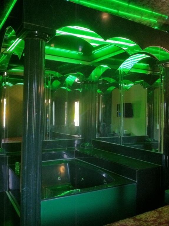 Linden Motor - Brooklyn Motel