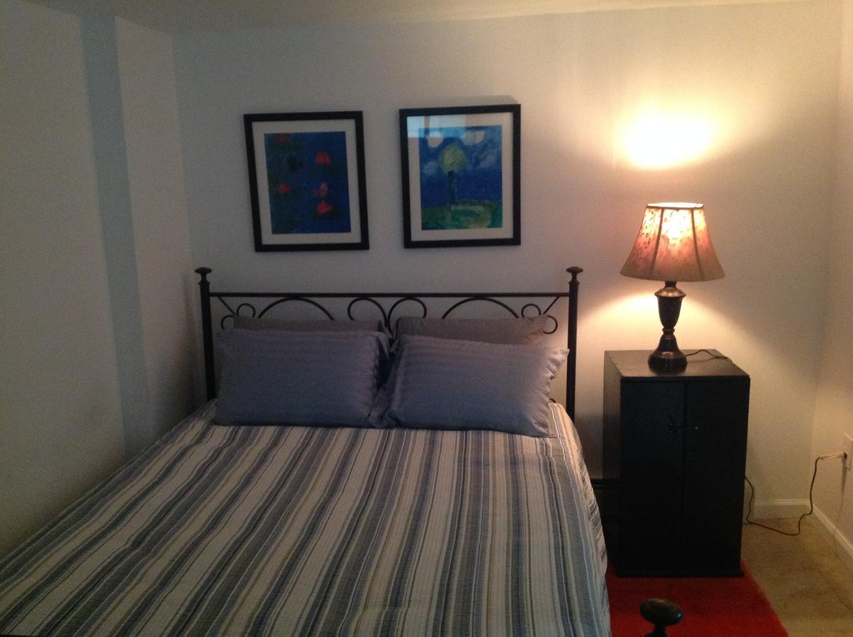 Brooklyn Town House Apartment *