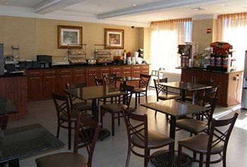 Ramada By Wyndham Times Square West