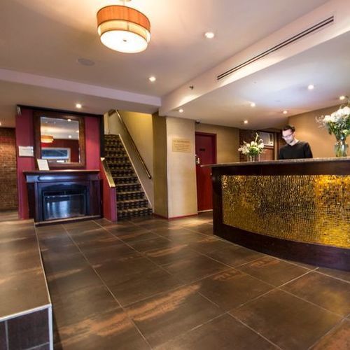 Broadway & Hostel New York