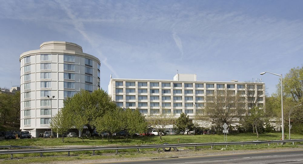 Hotel Aloft By Marriott New York Laguardia Airport