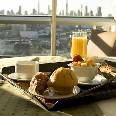 Lic Manhattan View Hotel 3*
