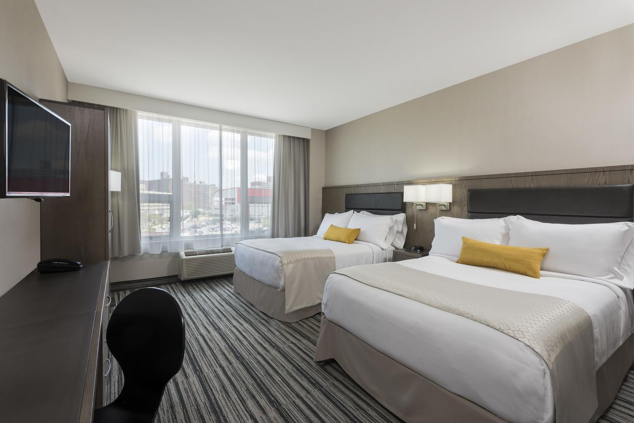 Wyndham Garden Laguardia South Hotel New York
