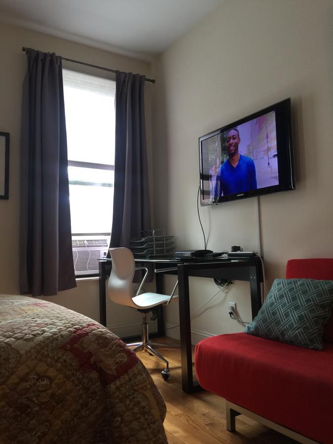 Studio At Chelsea Apartment