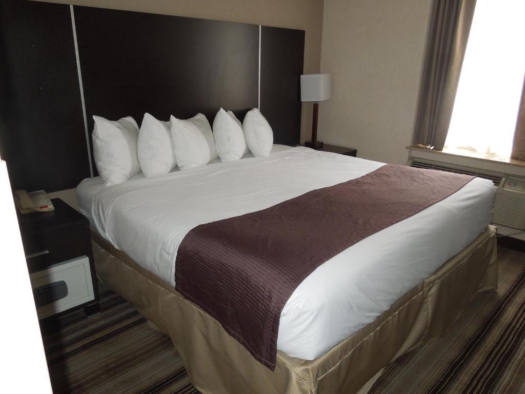 Days By Wyndham Jamaica / Jfk Airport 3*