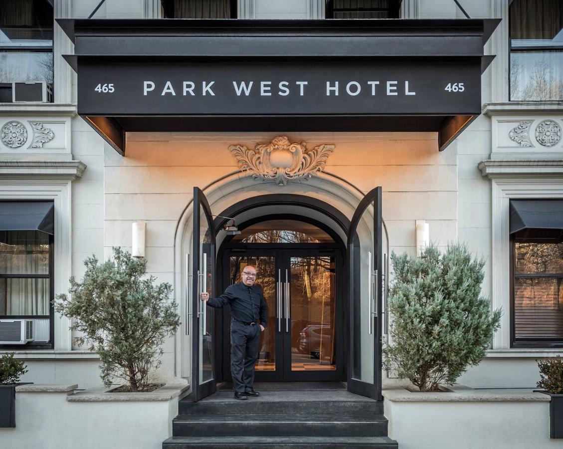Hotel Park West