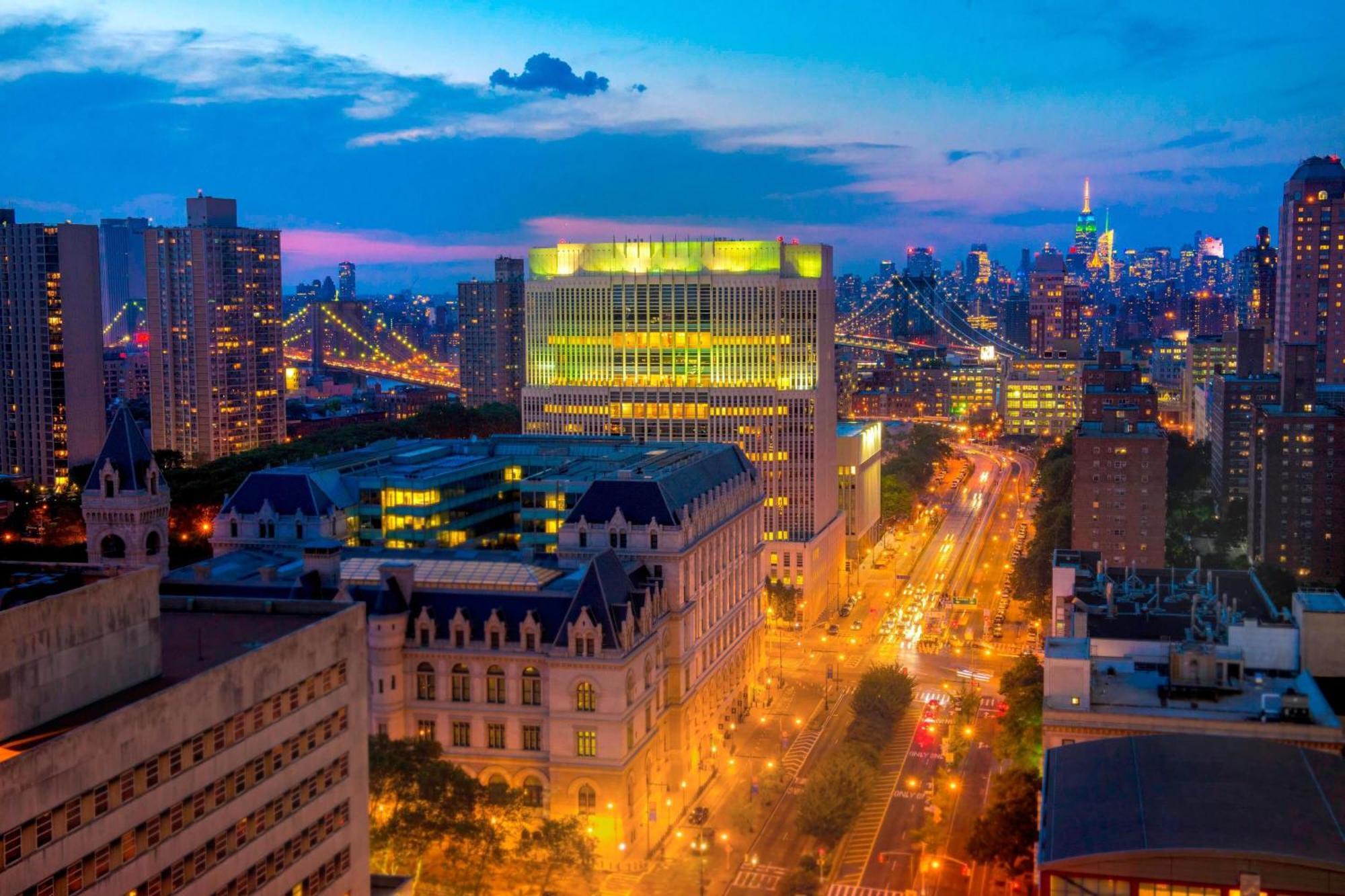 Marriott At The Brooklyn Bridge Hotel 4*