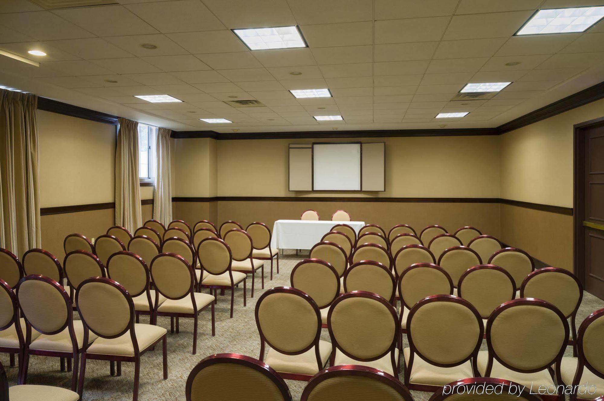 Sheraton Jfk Airport 3* New York