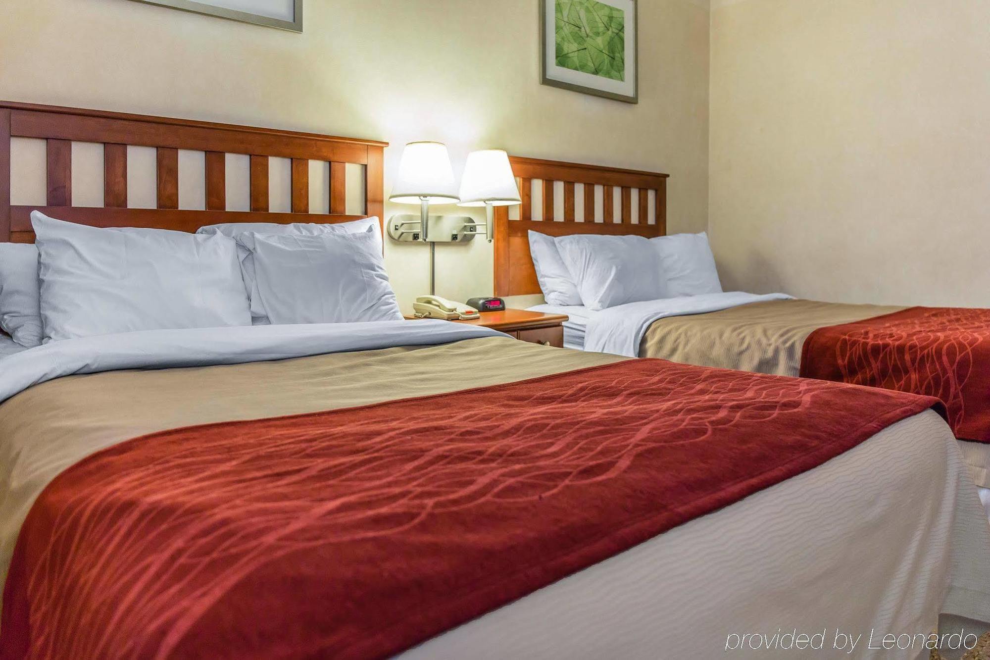 Red Lion & Long Island Hotel 3*