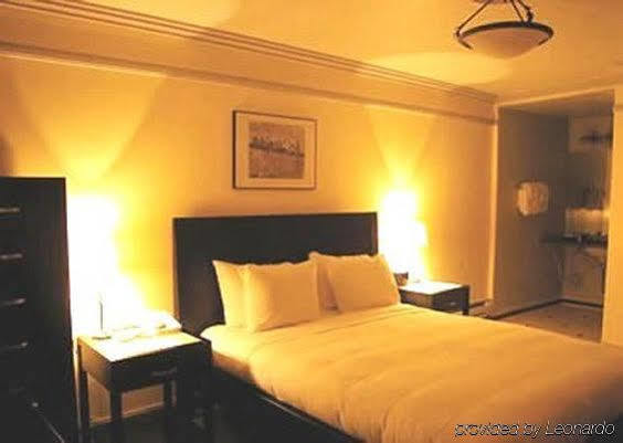 Kasa The Duffy Times Square