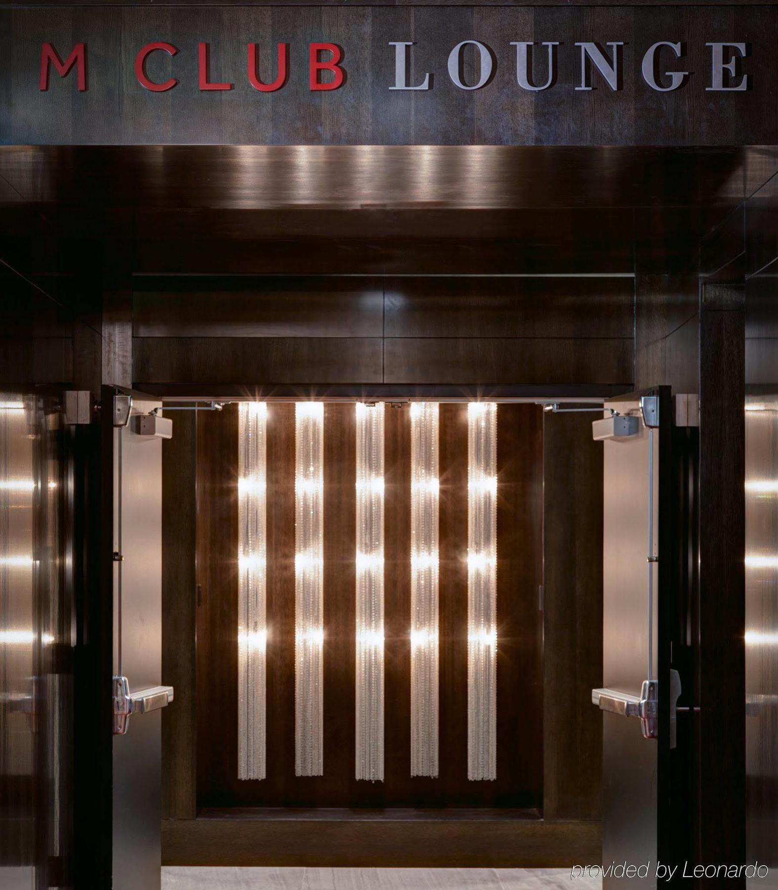 Marriott East Side Hotel 4*