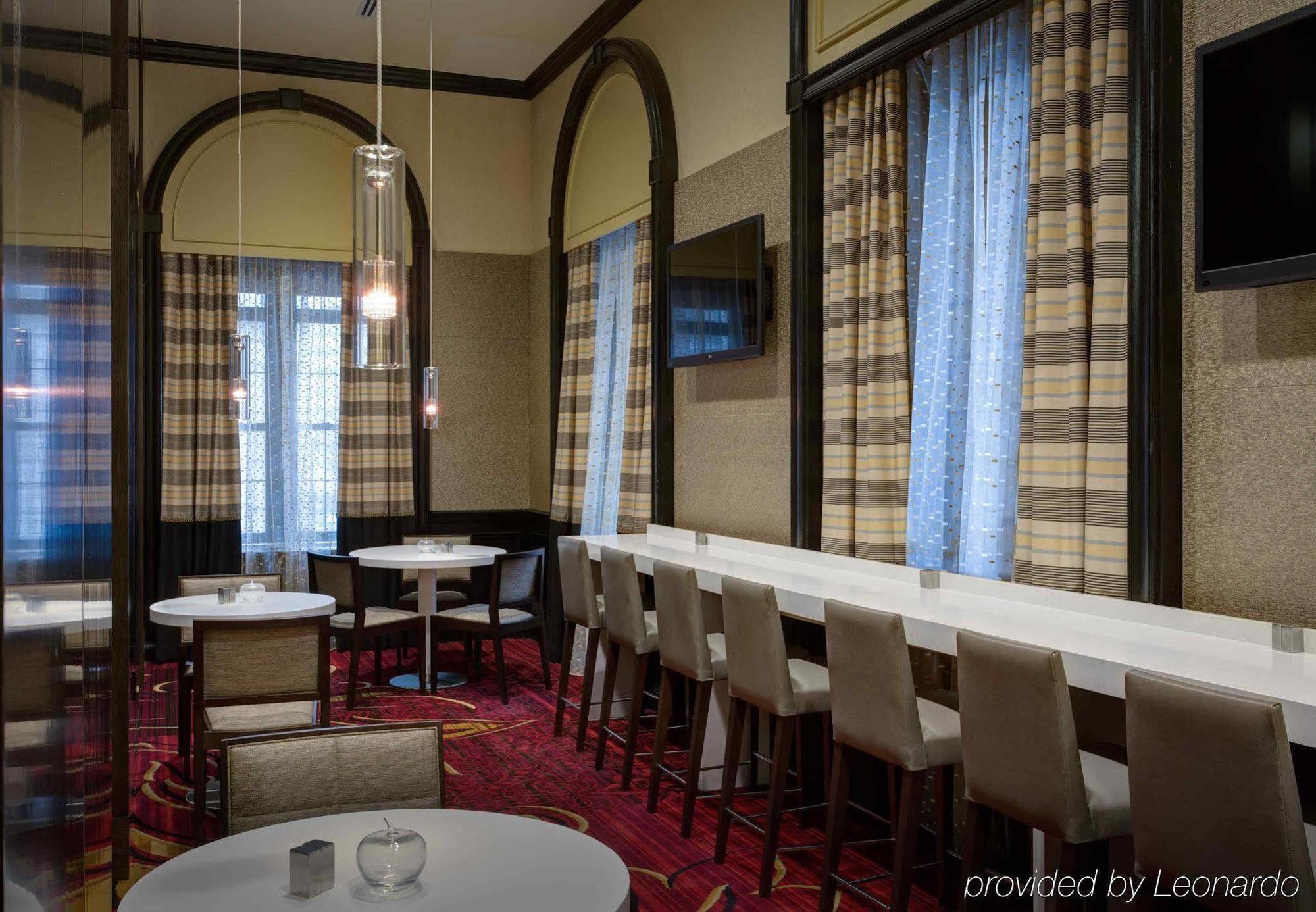 Marriott East Side Hotel