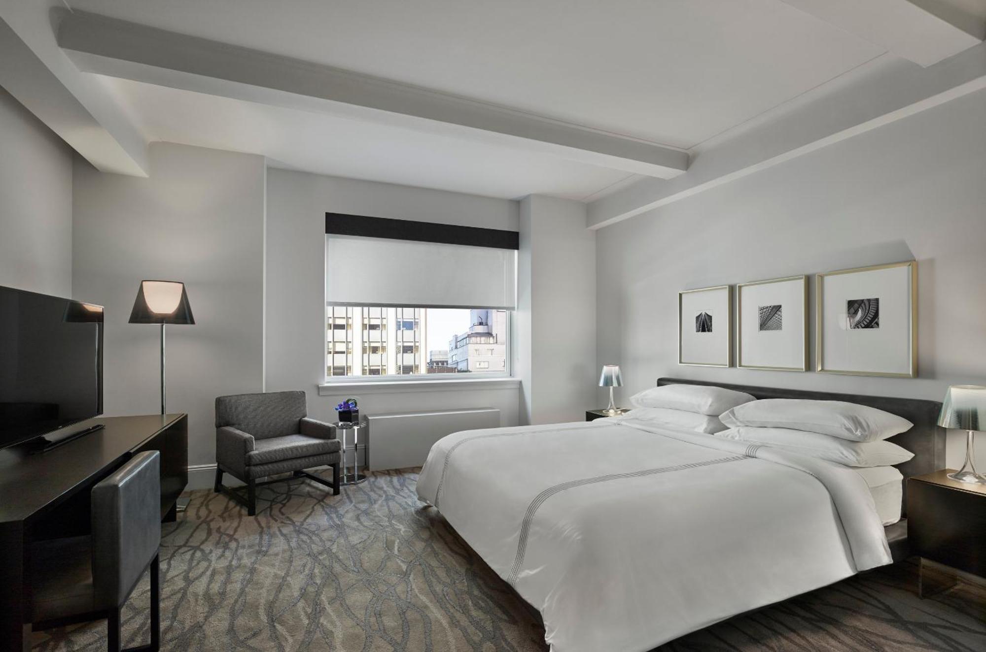 Aka Park Aparthotel 4*