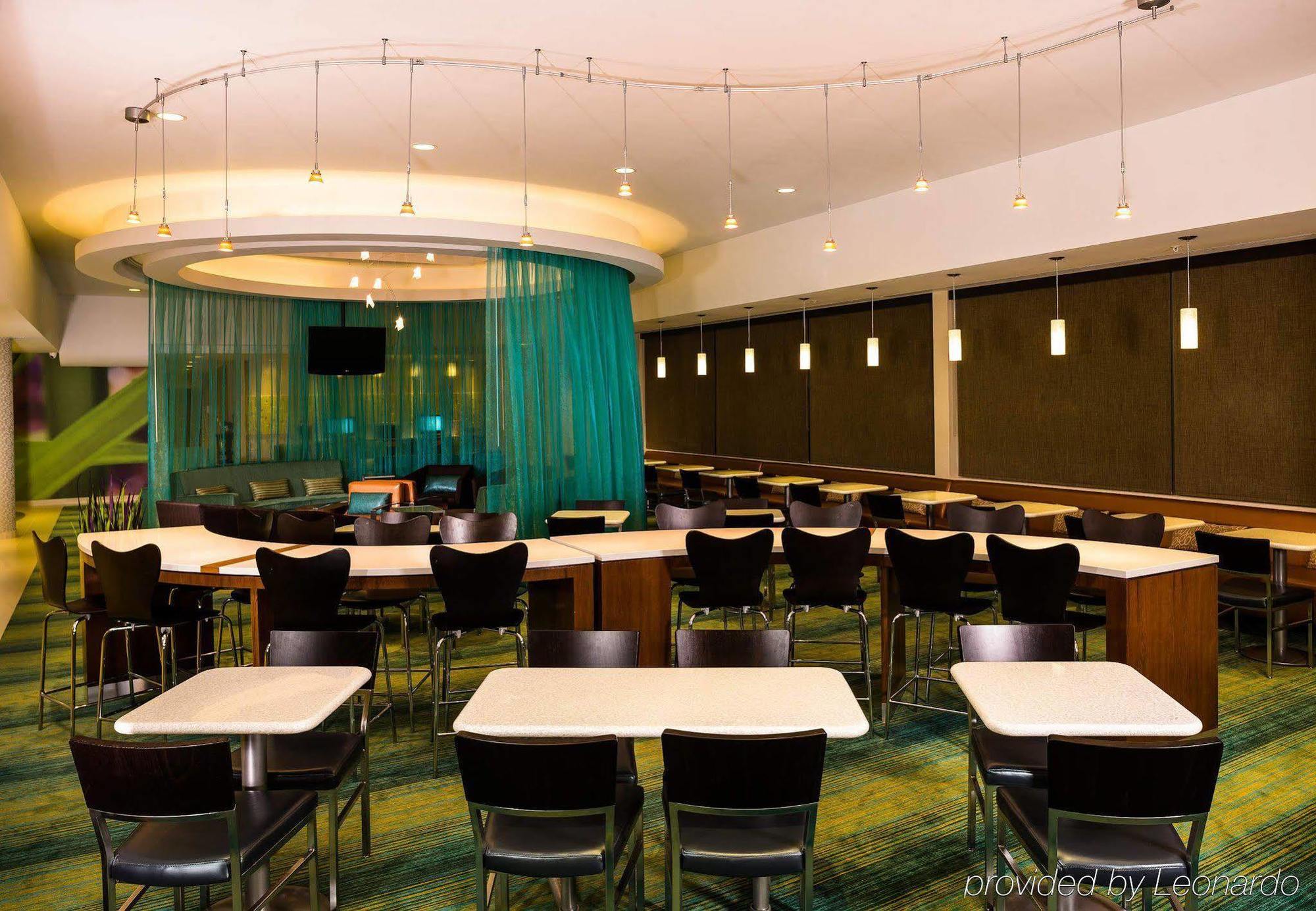 Springhill By Marriott Laguardia Airport Hotel