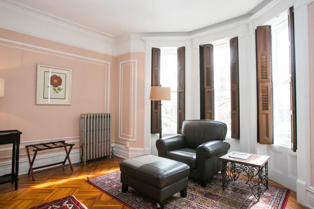 Lefferts Manor Bed & Breakfast 3*