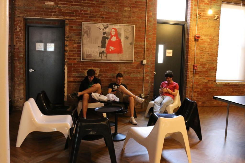 International Students Residences (adults Only) *