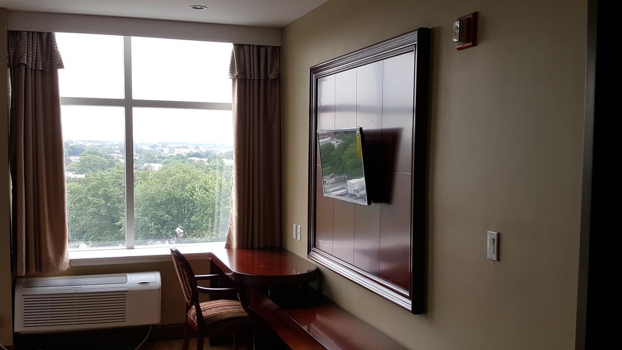 The Queens Hotel New York