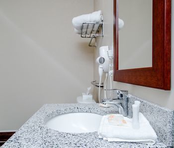 The Metropolitan Hotel 2*