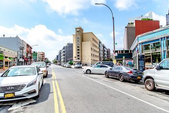 The Metropolitan Hotel 2*