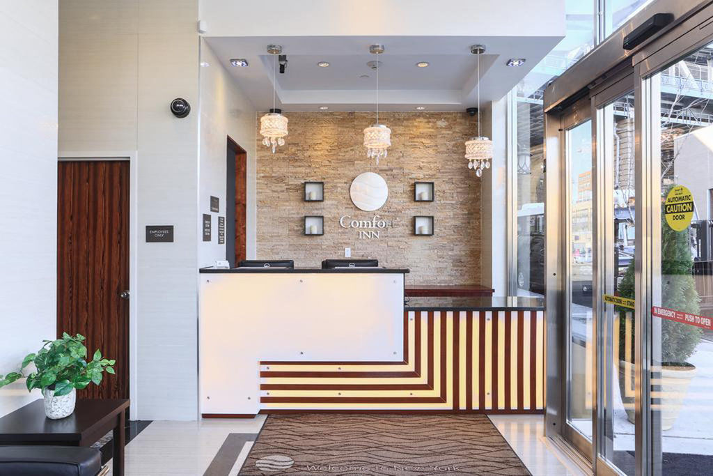 Artezen Hotel