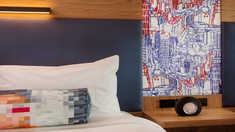 Hotel Aloft By Marriott New York Laguardia Airport 3*
