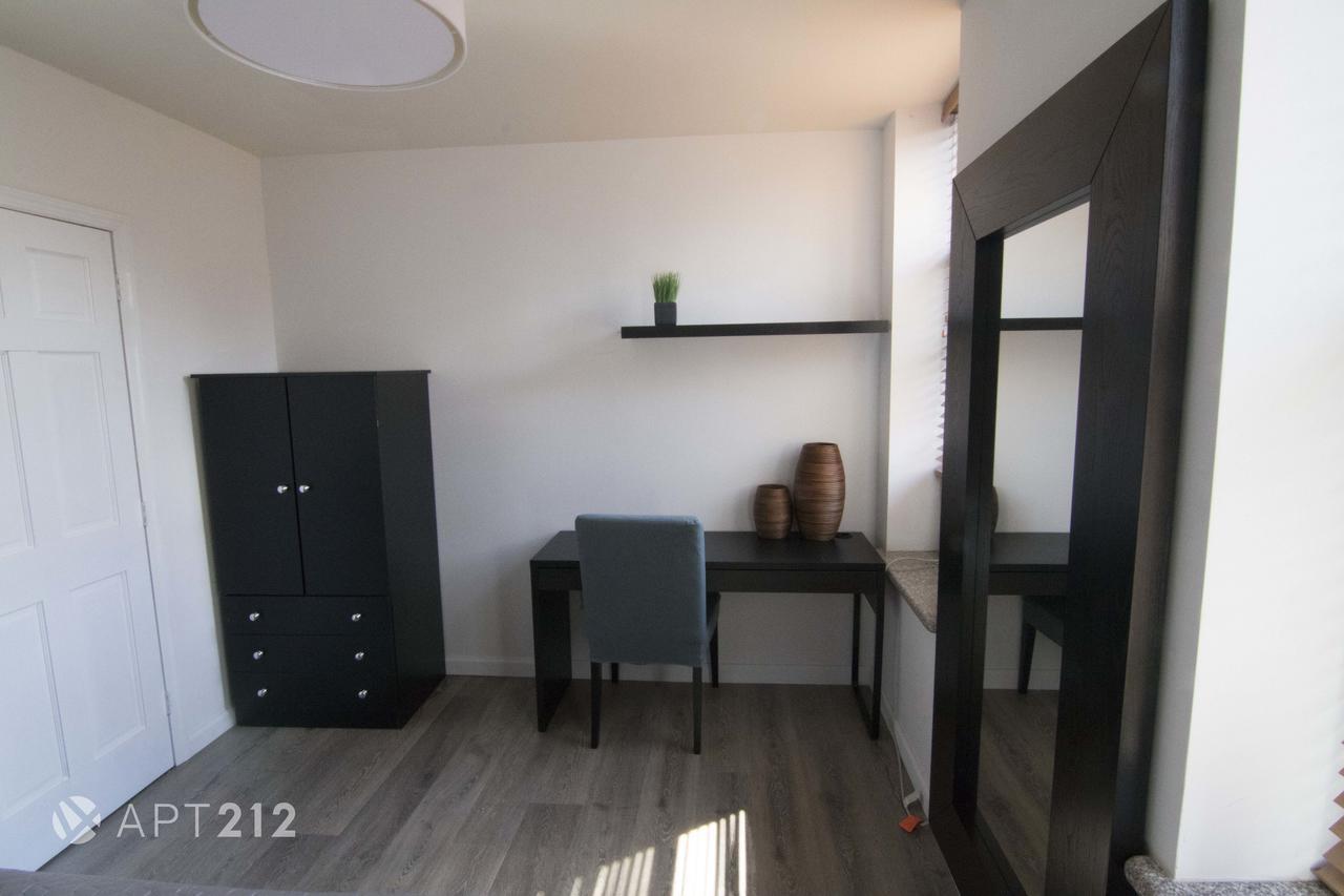 Mulberry Street Apt 11
