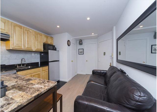 First Ave & 92nd Street Apt 3