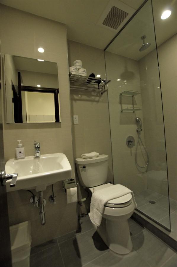 East 7th Street Apt 1f Apartment New York