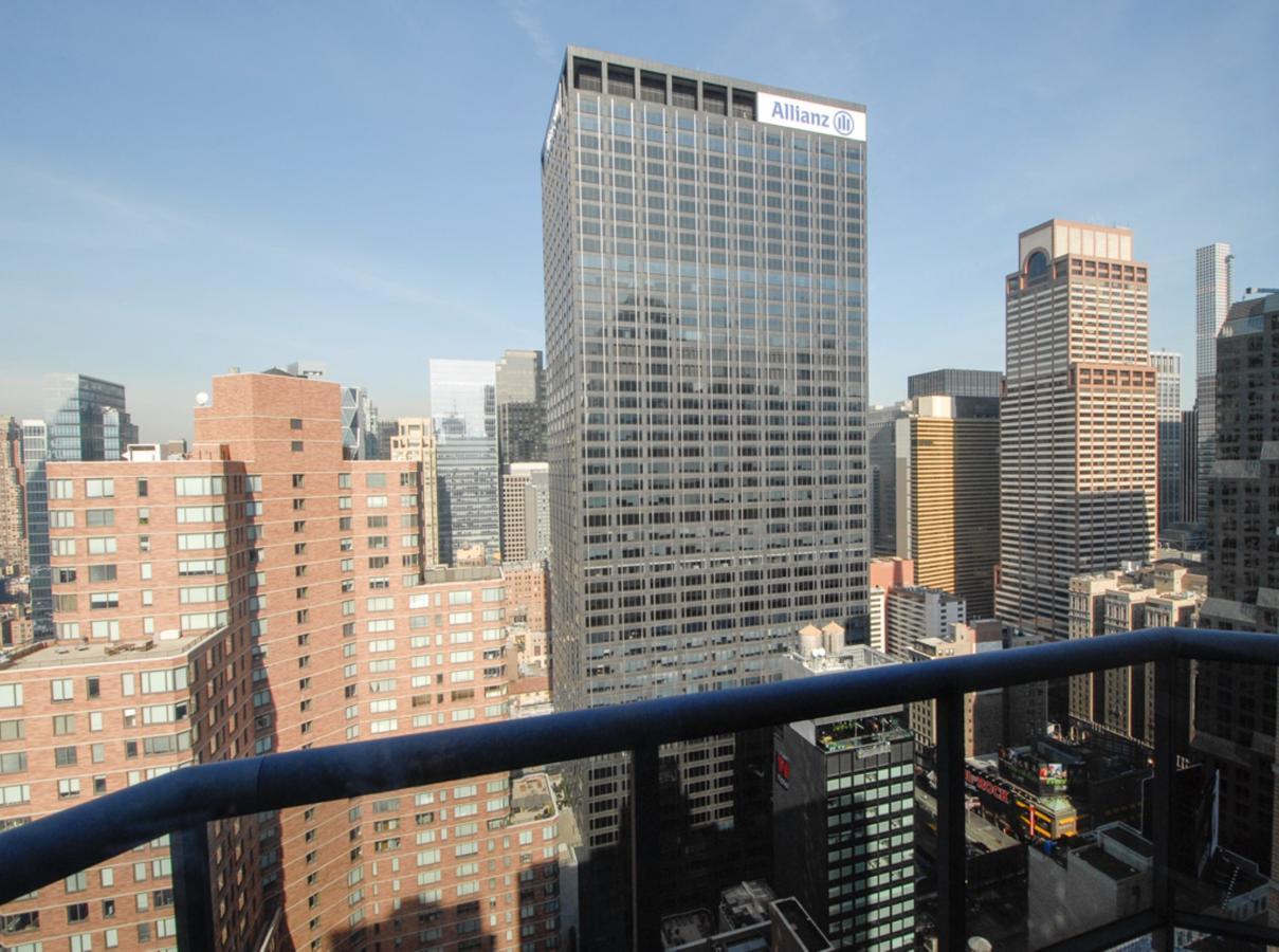 Bluebird Suites In Times Square * New York