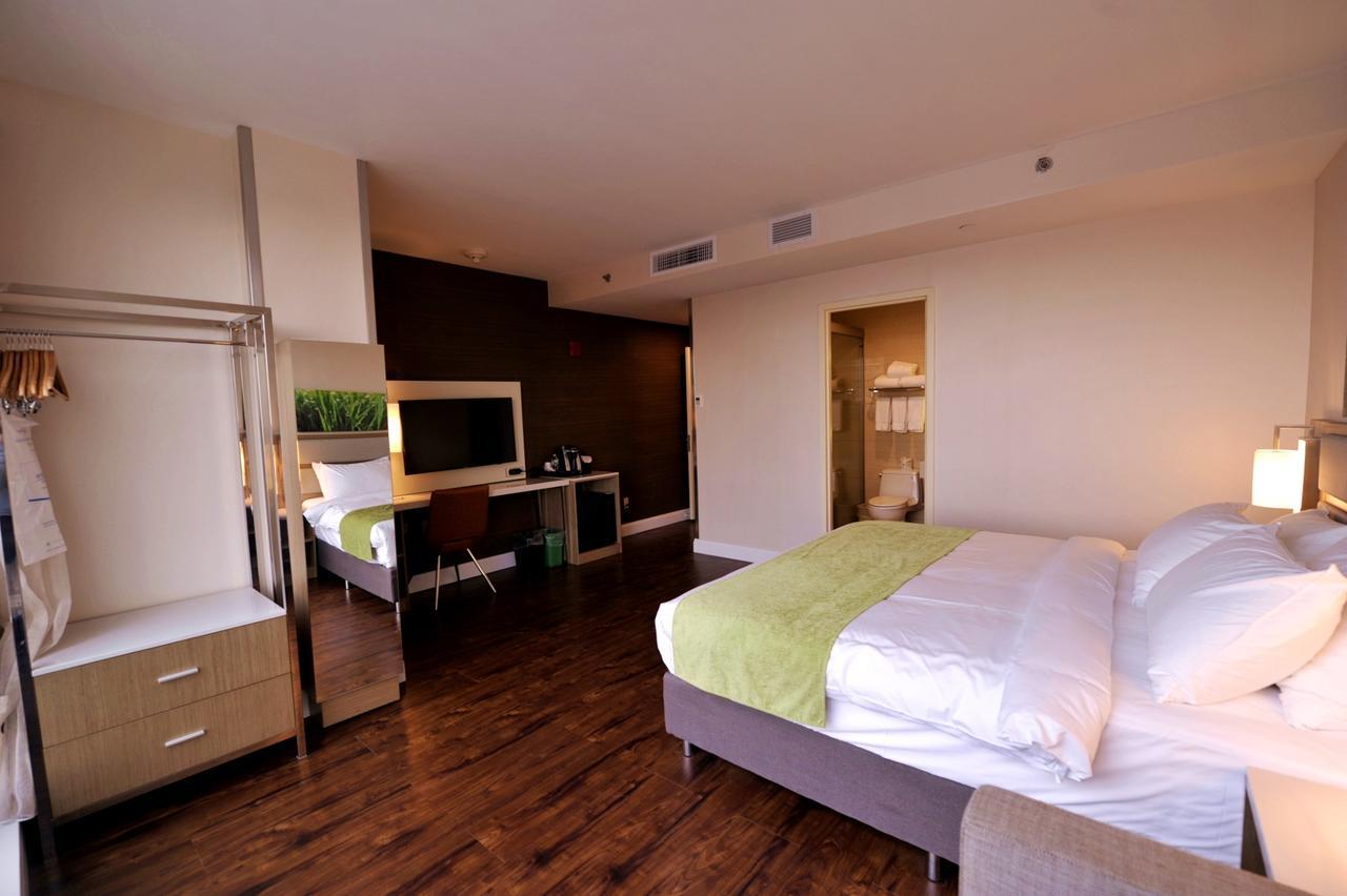 Hotel Wyndham Garden Fresh Meadows Flushing New York