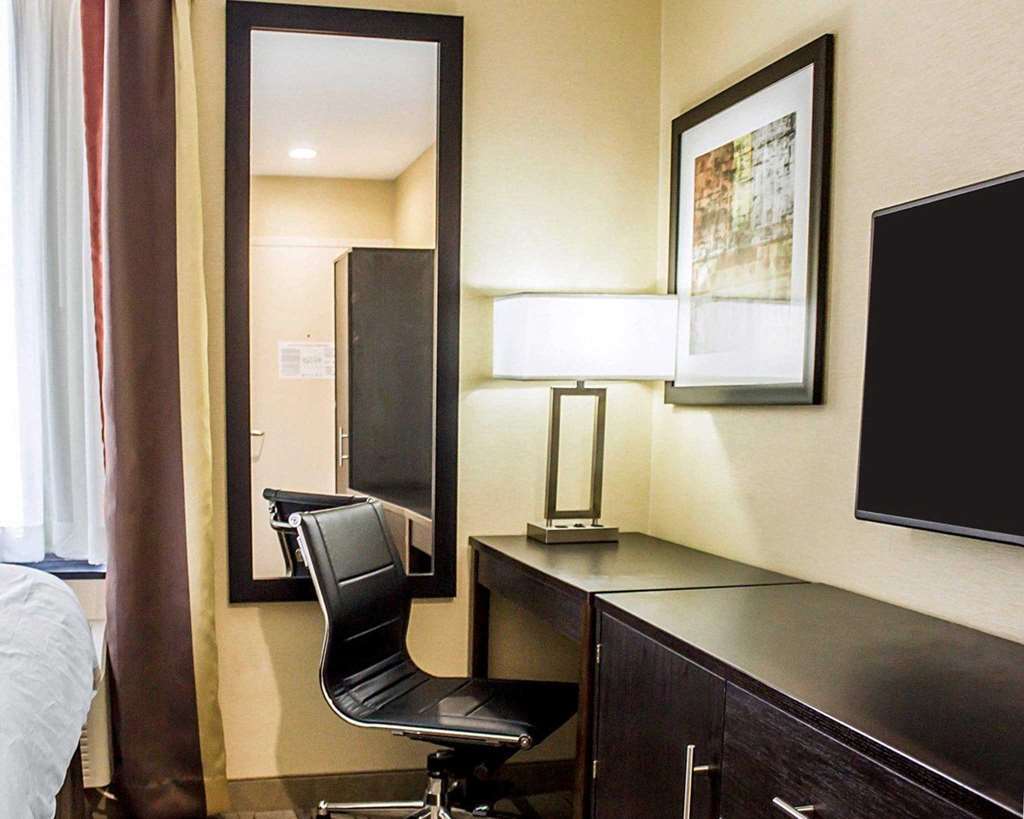 Pitkin Hotel New York