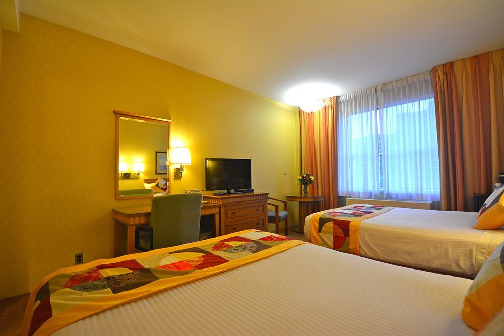 Hotel Adria And Conference Center 3*