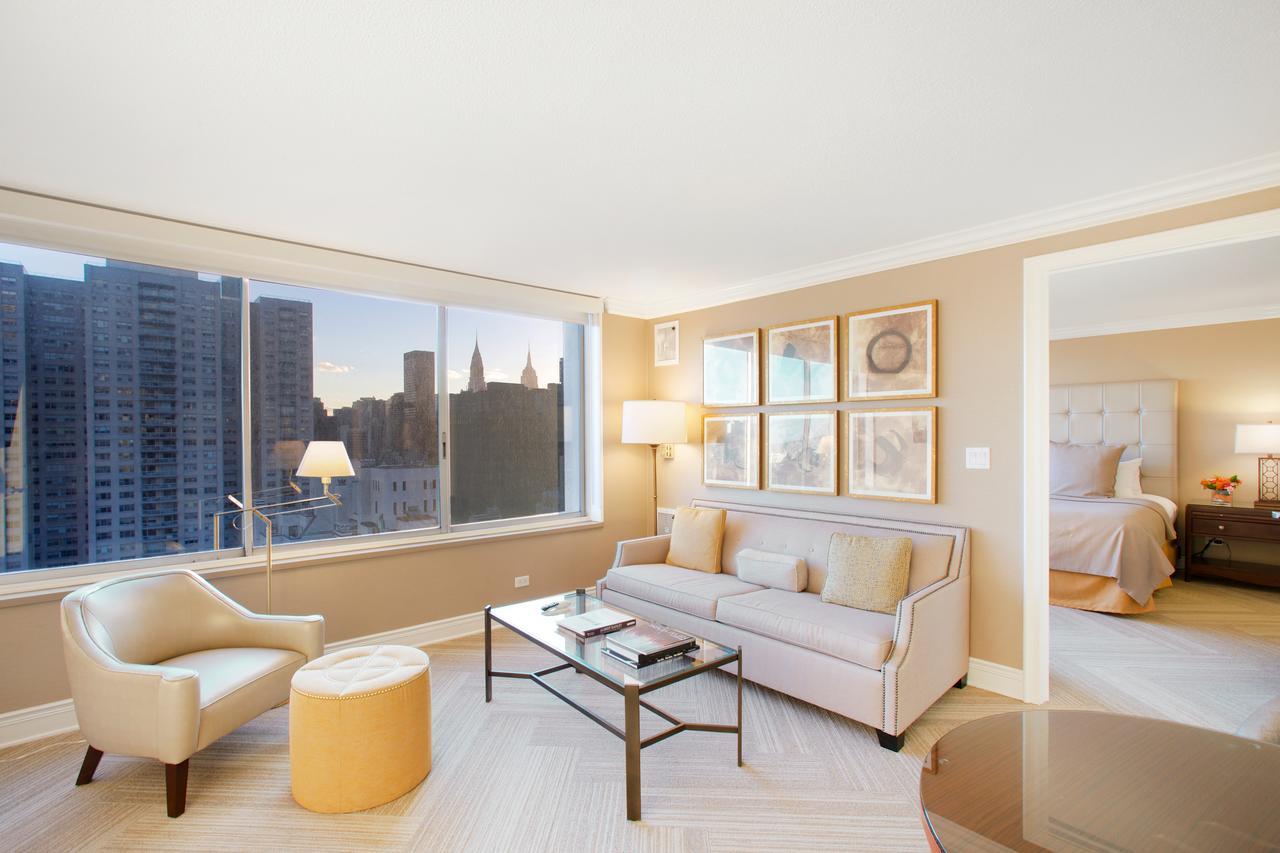 Sutton Court Residences Appartement *