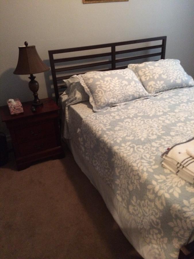 Cozy And Quiet New York