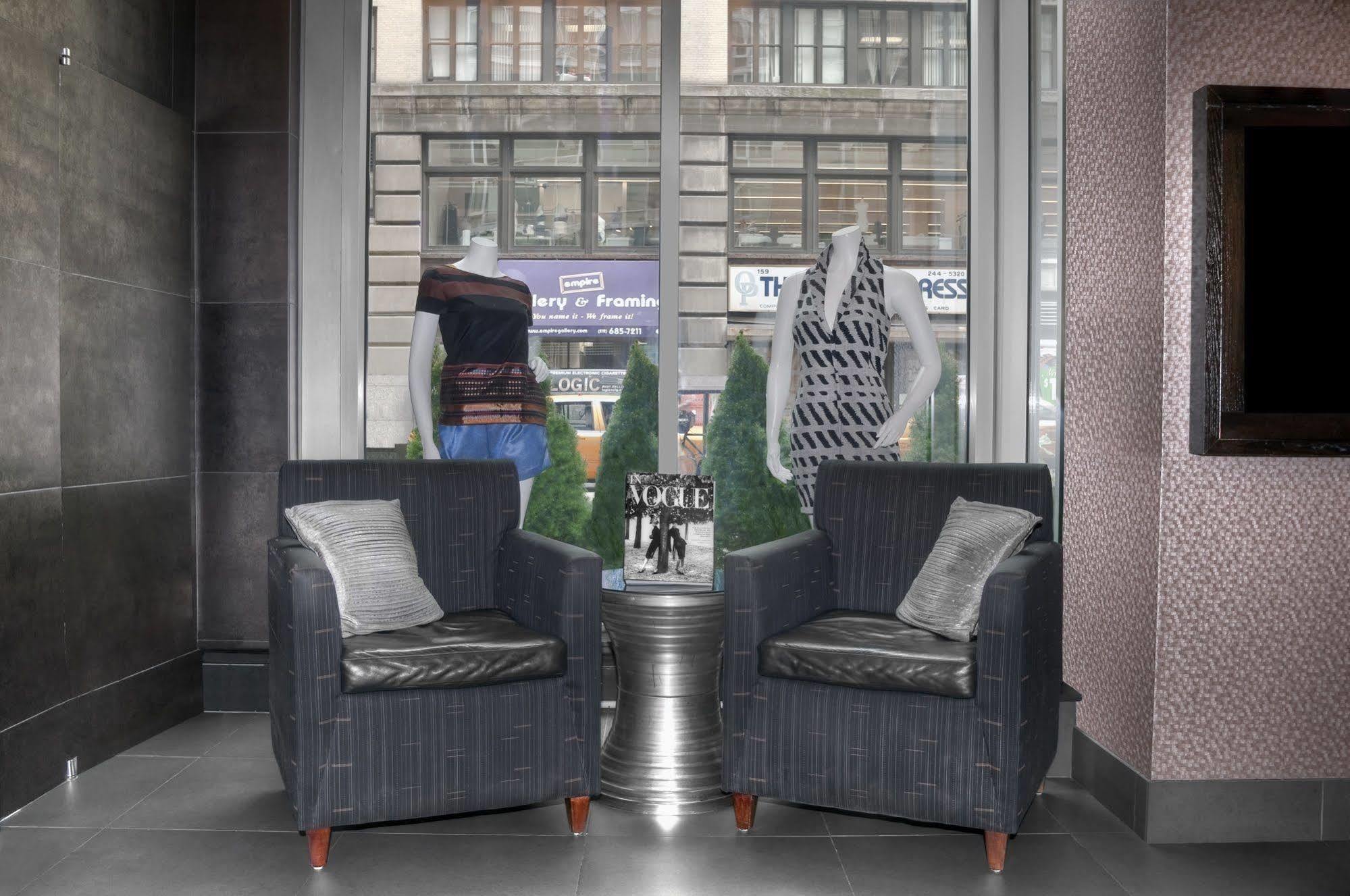 Hilton Fashion District 4*