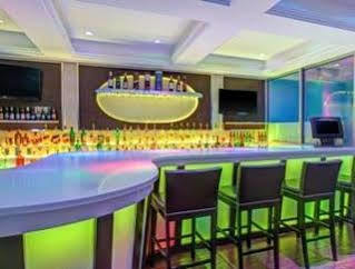 Hotel Days & By Wyndham Ozone Park/jfk Airport 2*