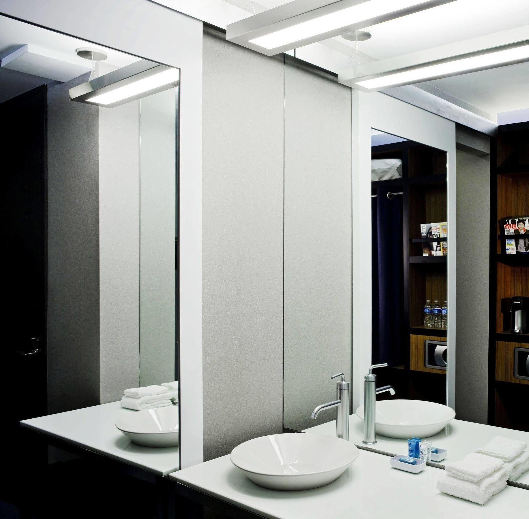 Aloft Harlem Hotel New York