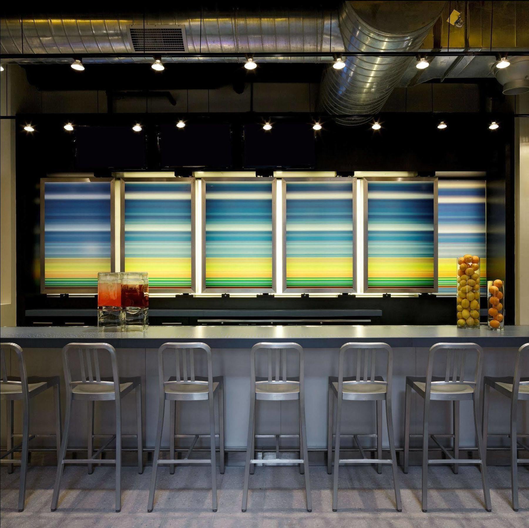 Aloft Harlem Hotel 4*