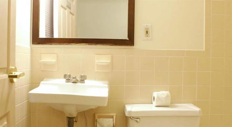 Americana 2* New York