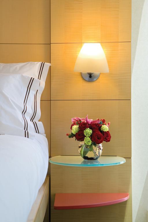 Millennium Premier Times Square Hotel 4*