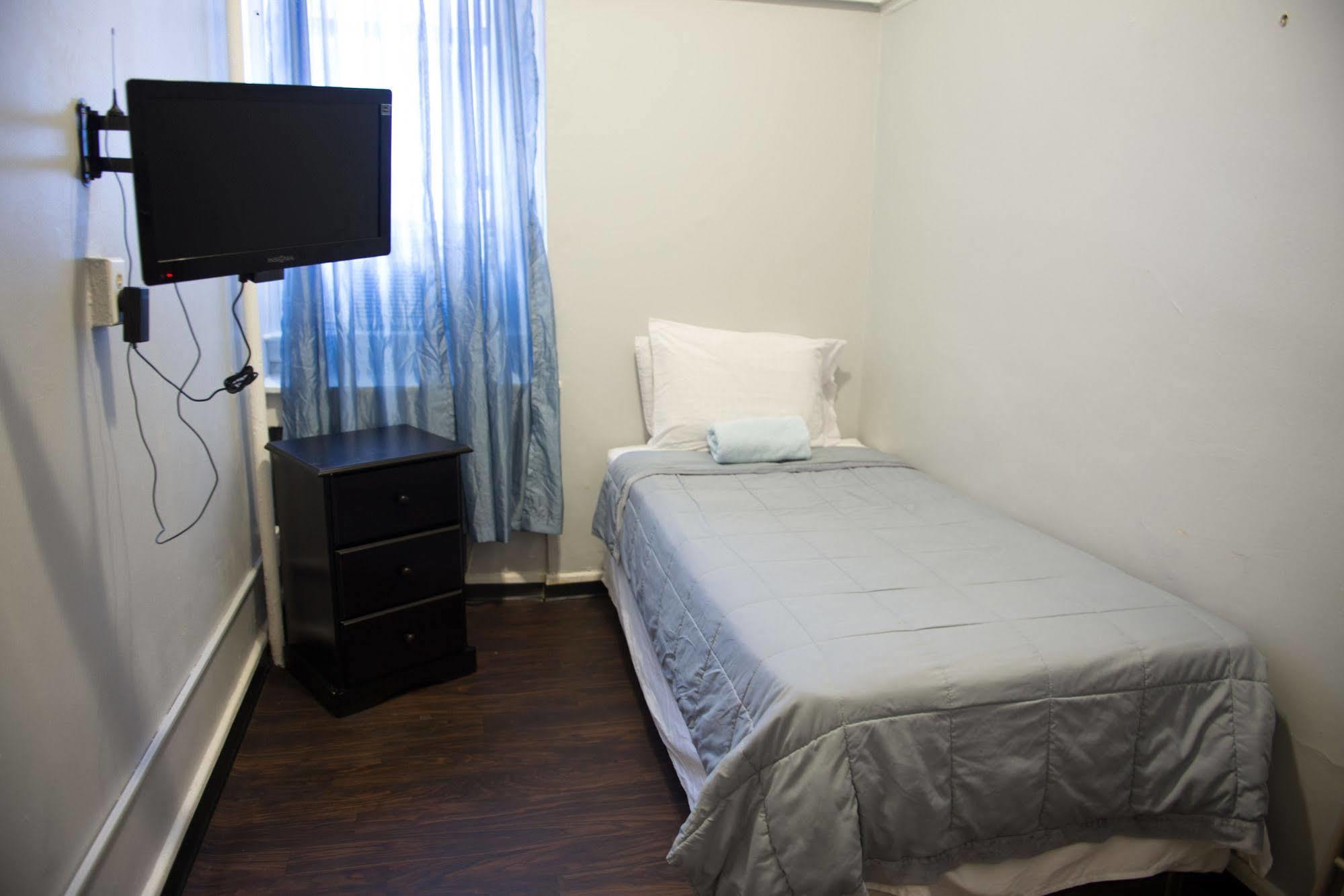 Greenpoint Ymca Brooklyn Hostel New York