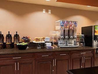 Super 8 Bronx Hotel New York